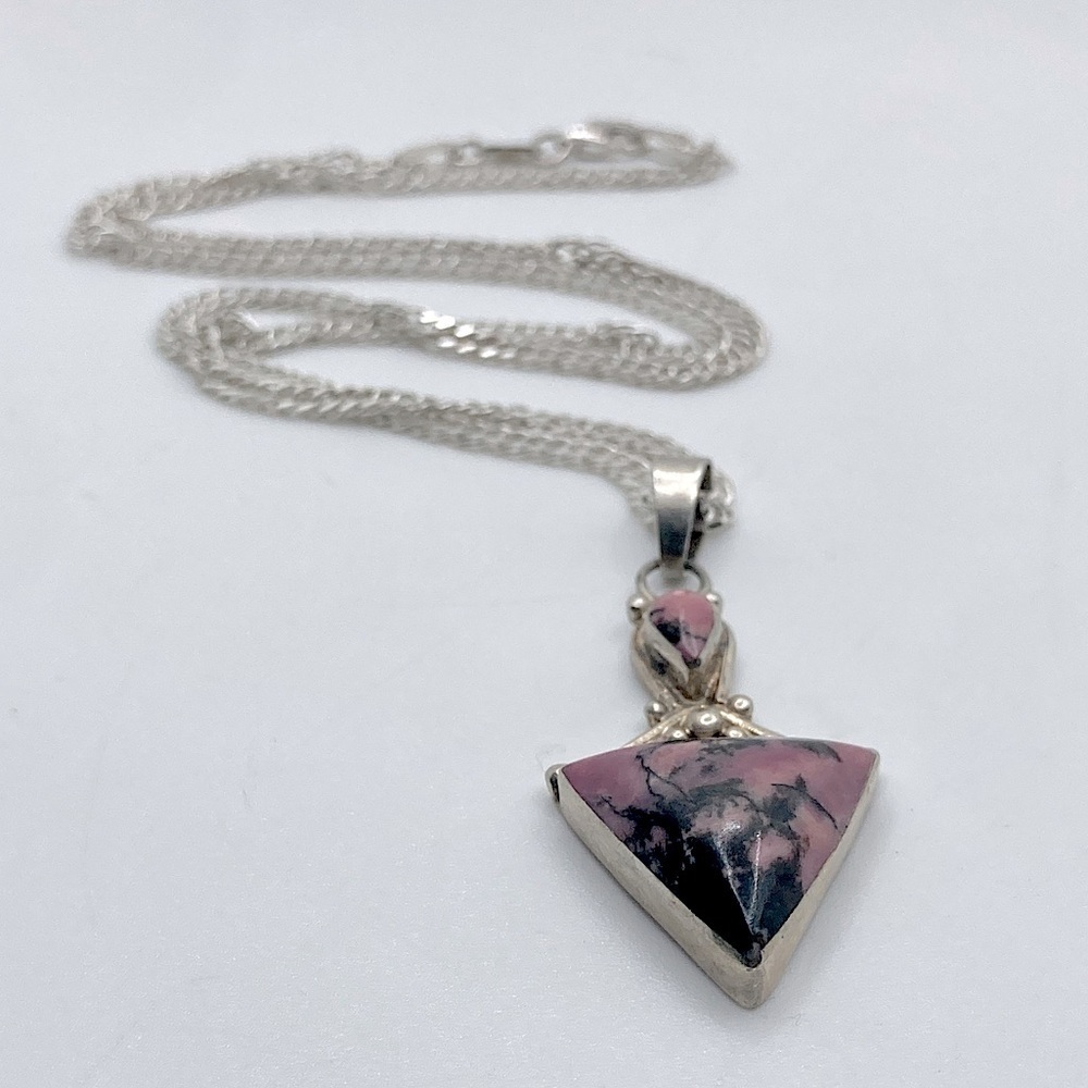 VTG Sterling & Rhodonite Pink / Black Triangle Pear Stones Pendant & Chain 19” - Picture 1 of 9